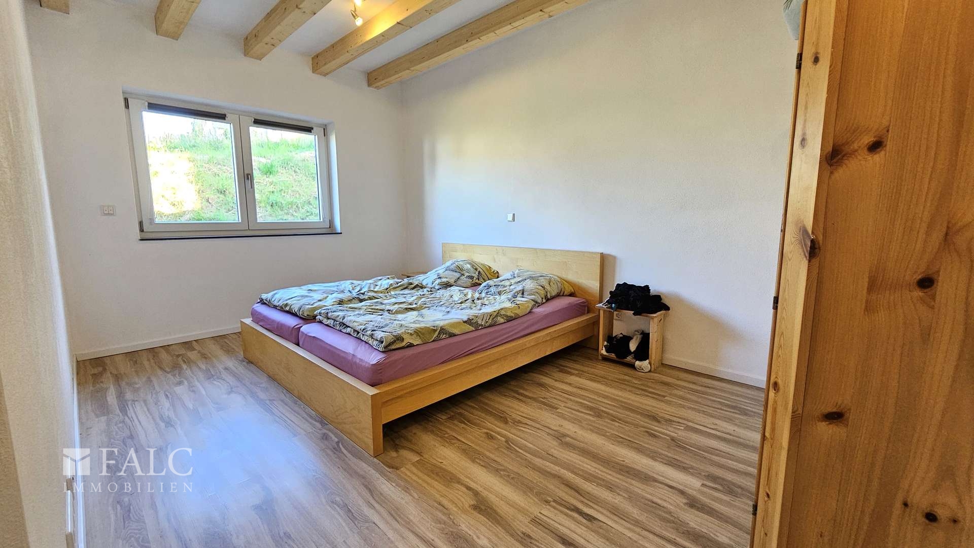 Schlafzimmer 1